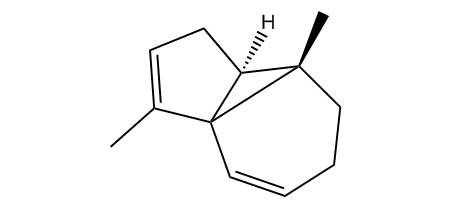 Trinoranastreptene